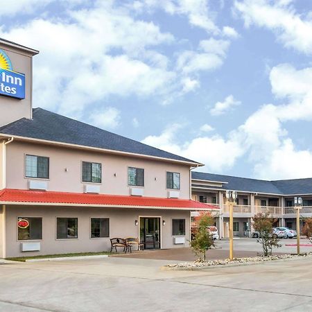 Days Inn & Suites By Wyndham Madisonville Екстериор снимка